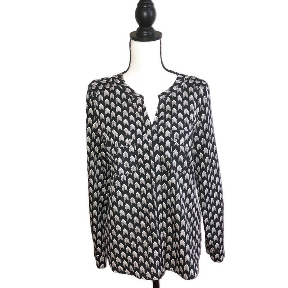 Collective Concepts Long Sleeved Blouse | Size Medium